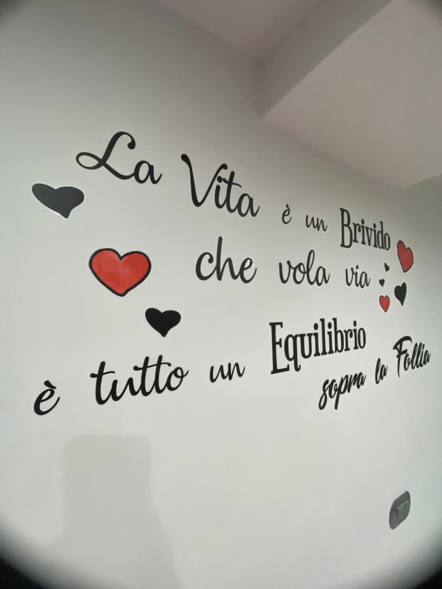 Daly Home Intero Appartamento Mugnano di Napoli Екстериор снимка