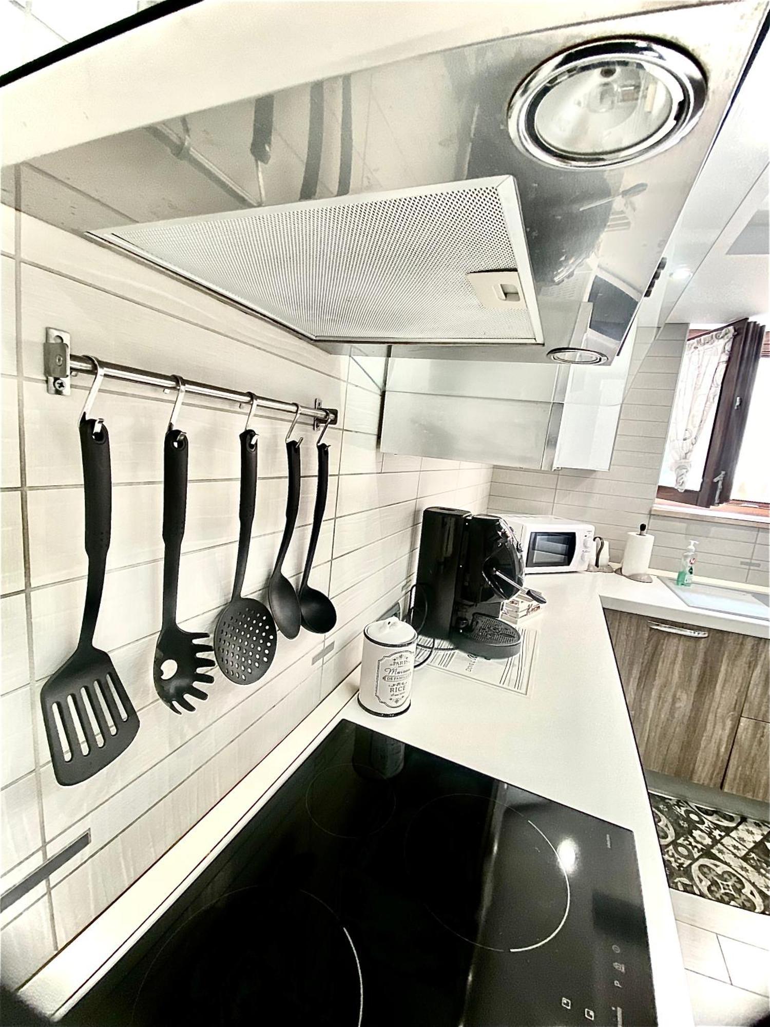 Daly Home Intero Appartamento Mugnano di Napoli Екстериор снимка