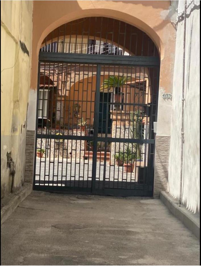 Daly Home Intero Appartamento Mugnano di Napoli Екстериор снимка